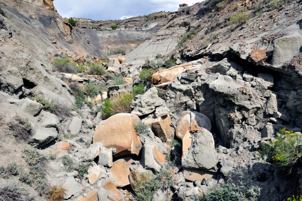 Makoshika State Park rocky trail